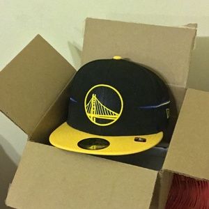 Black and Yellow New Era 2021-22 City addition Golden State Warriors Fitted